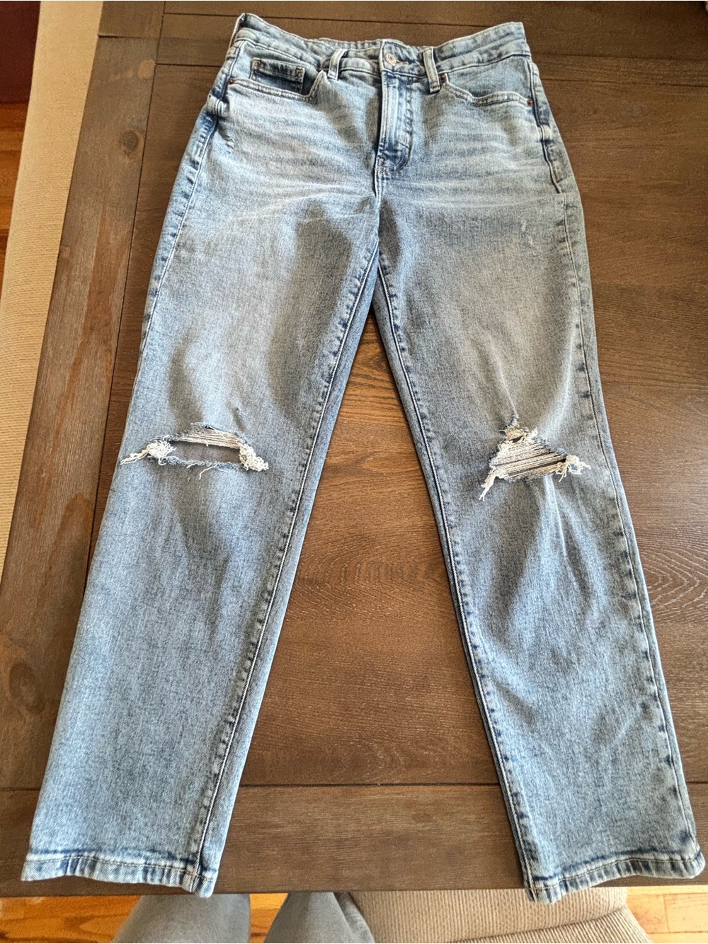 Old Navy Light Blue Straight Leg Jeans with Knee Rips